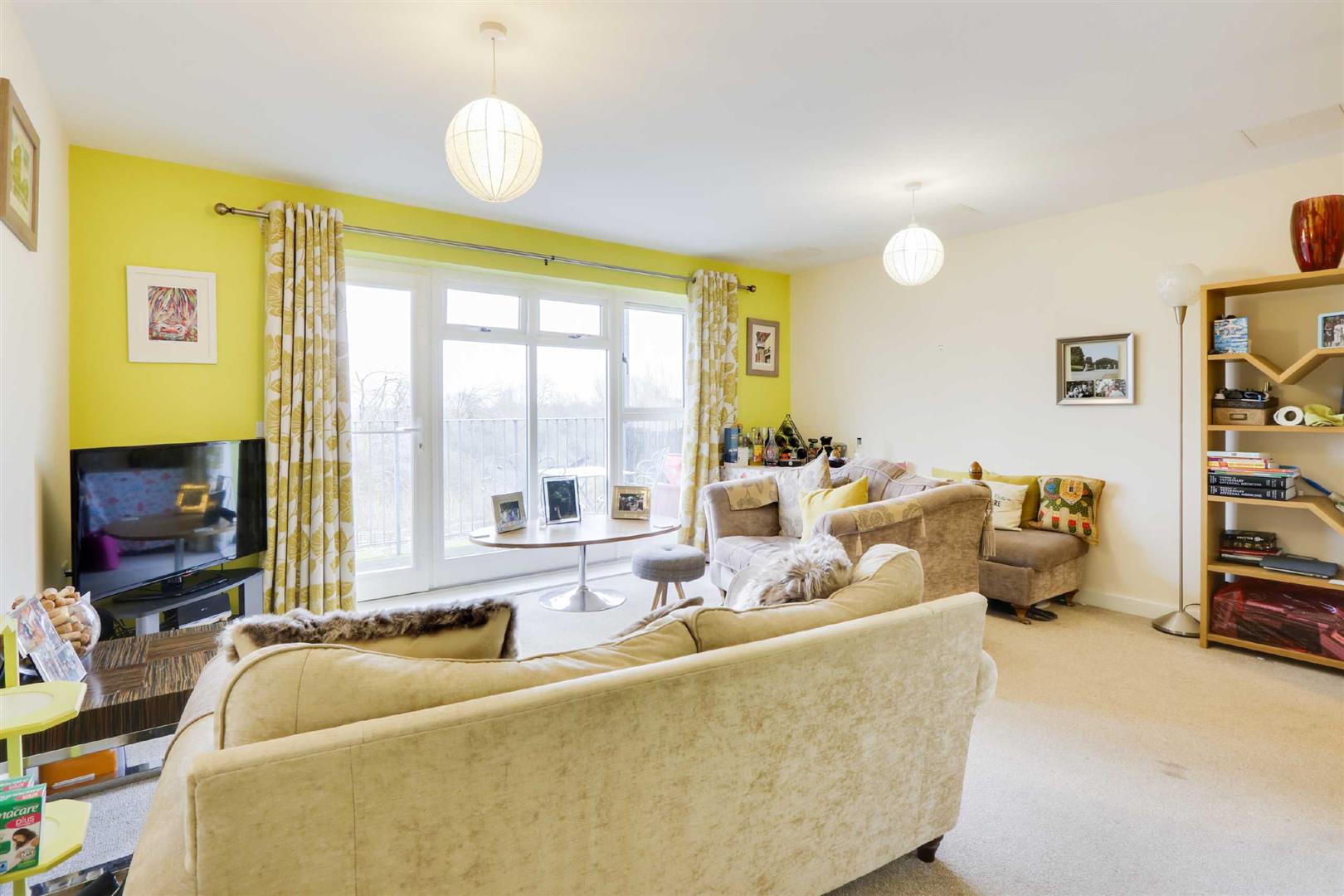 2 bed property in 69 Millward Drive, Milton Keynes